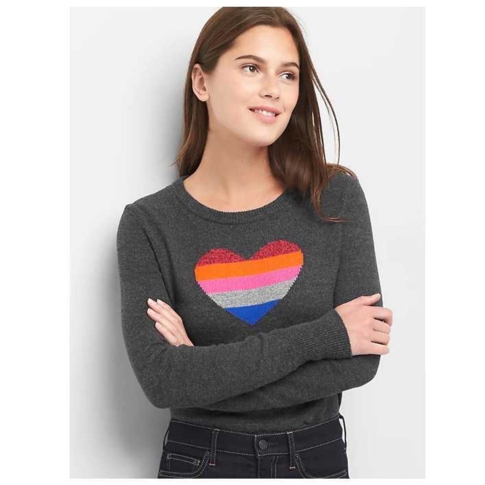 GAP Dark Gray Sweatshirt with Multicolor Heart